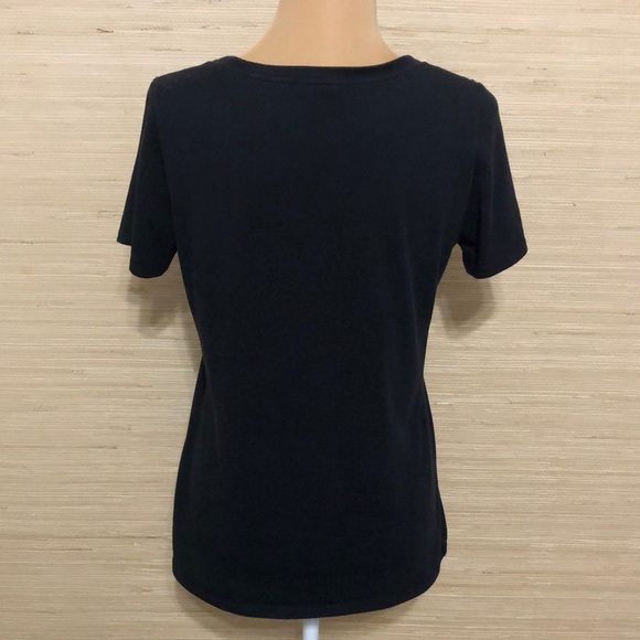 The Nike Tee Women's Black Athletic Cut Graphic Tee size Large - Picture 4 of 10